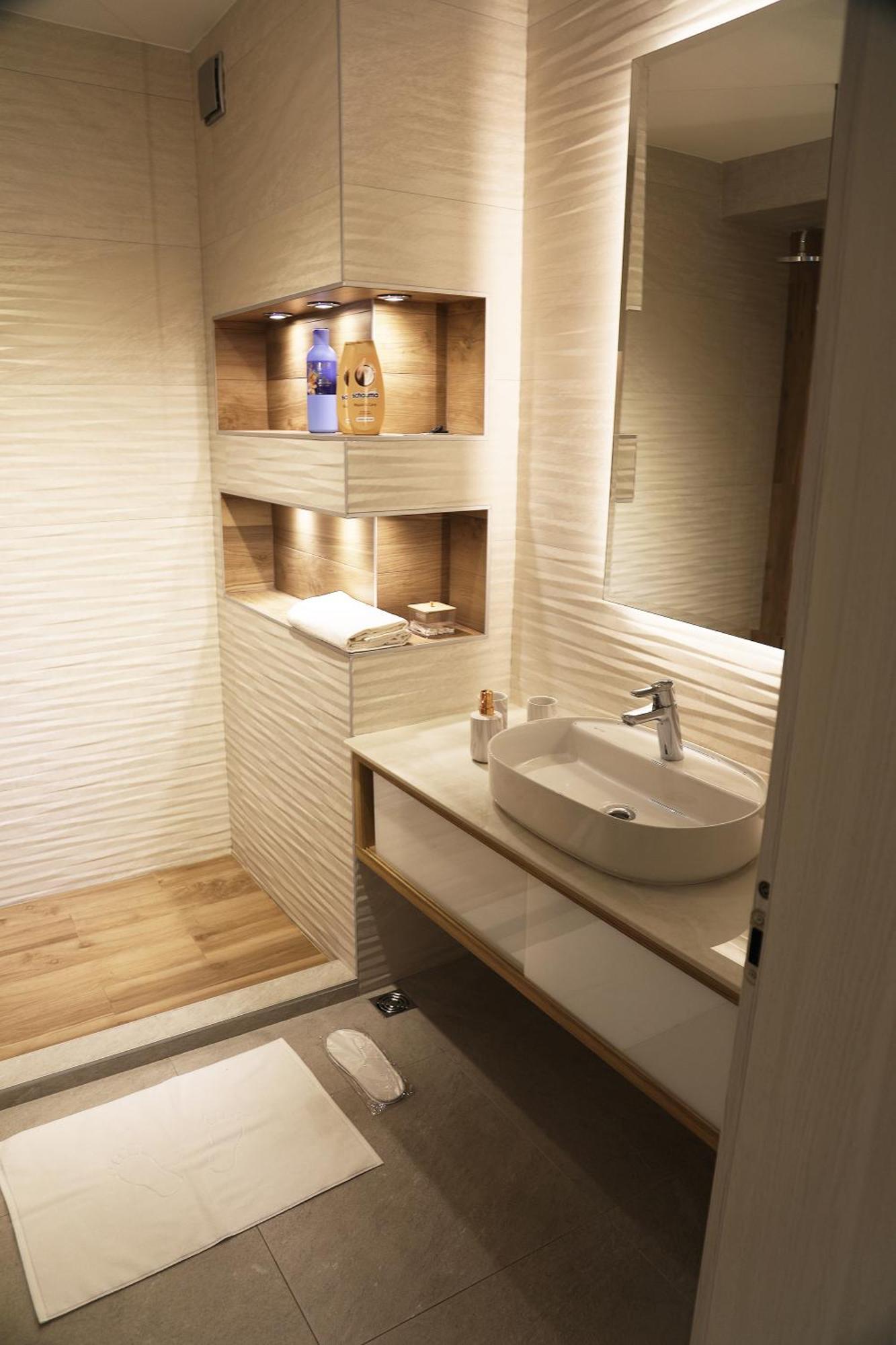 Brand New Lux Apartment Skopje Ngoại thất bức ảnh